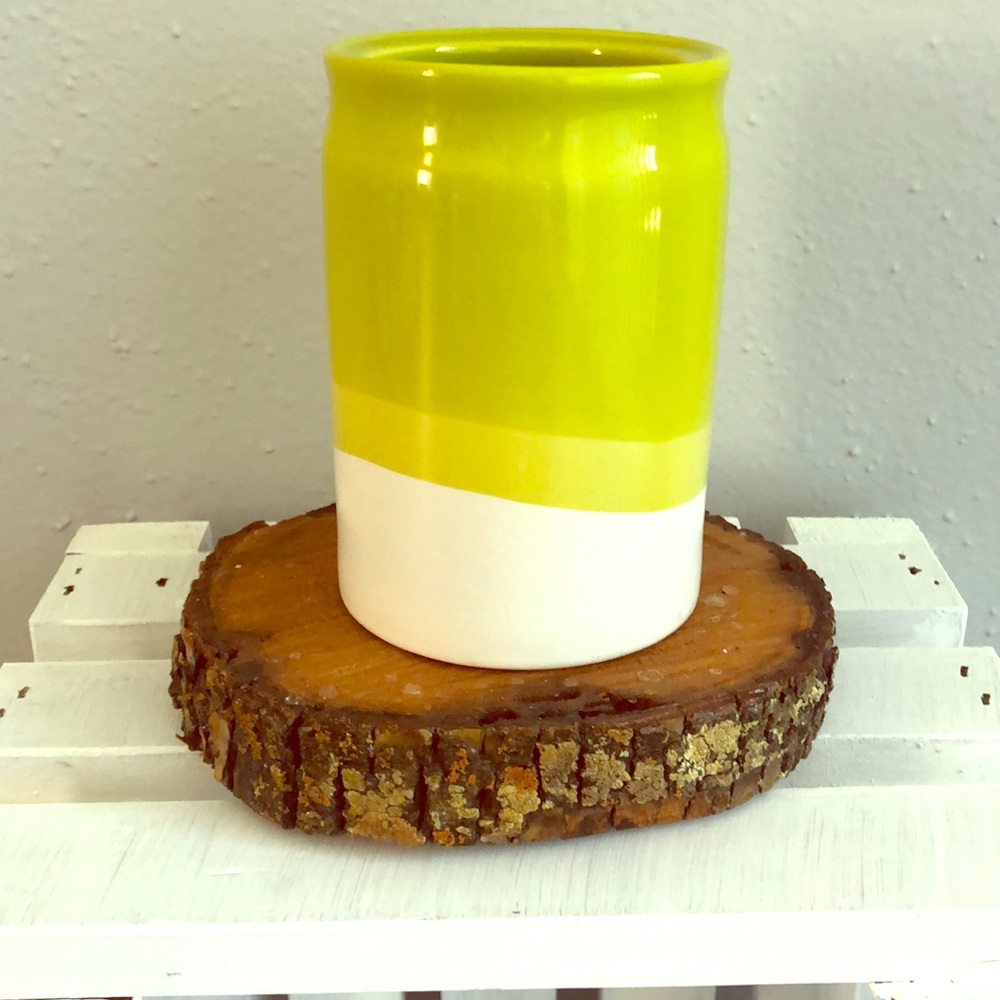 Stone wear vase